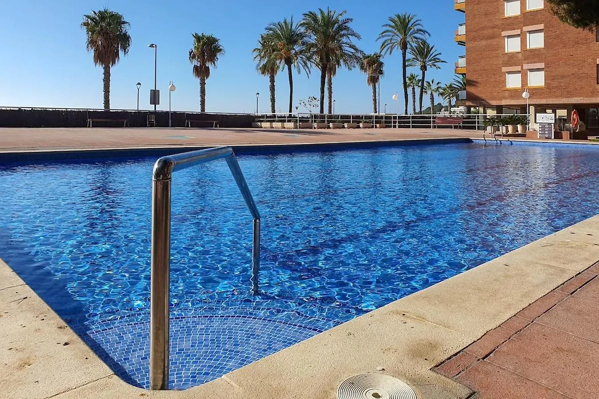 Apartment At037 Els Pins, Primera Linea, Piscina, Vistas Torredembarra