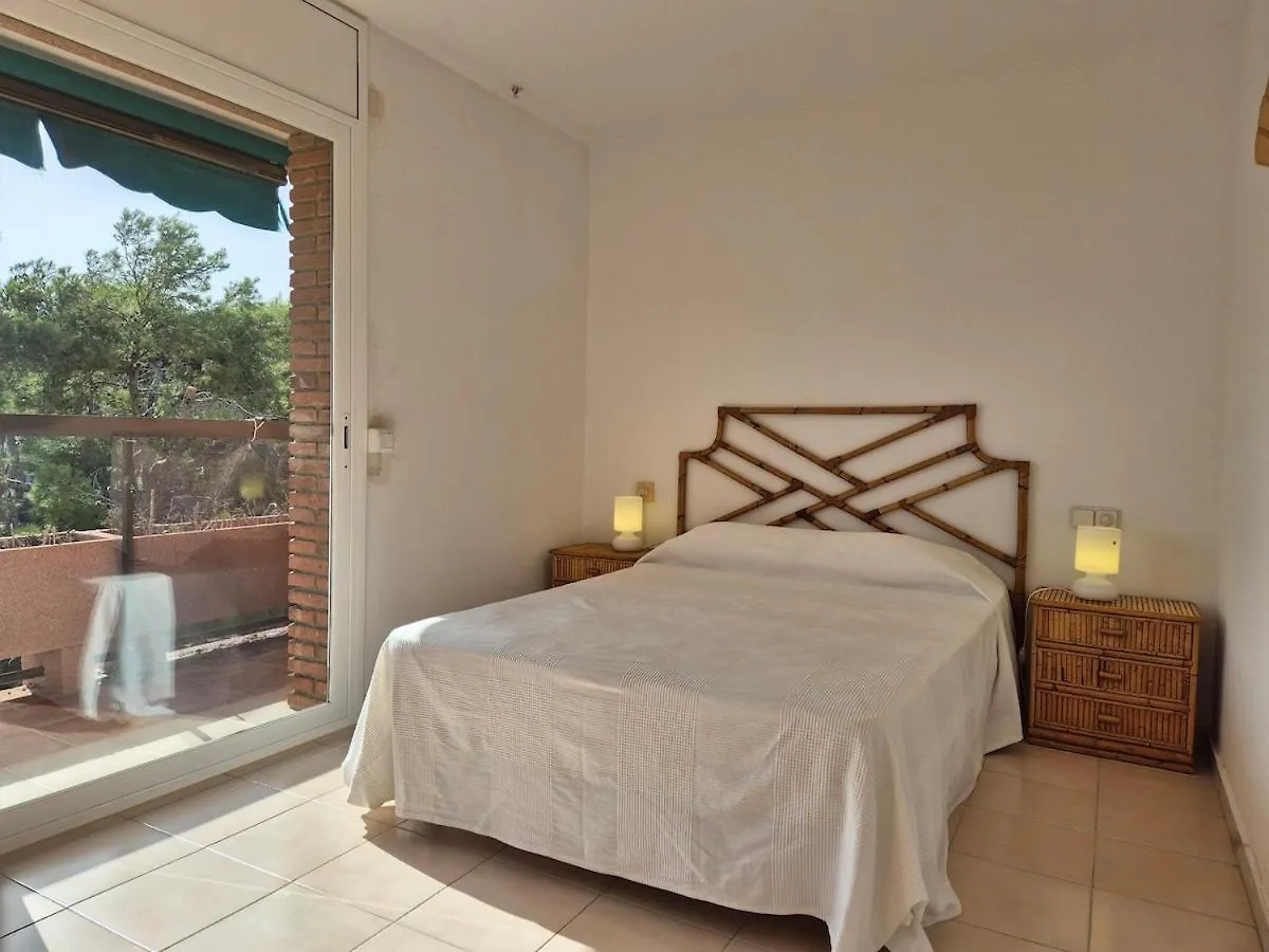 Apartment At037 Els Pins, Primera Linea, Piscina, Vistas Torredembarra Spain